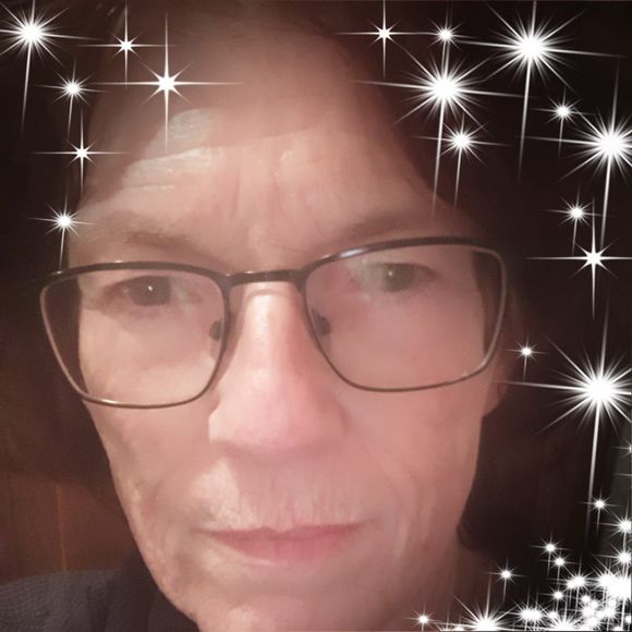 Meet your Posher, Jan - Picture 1 of 1